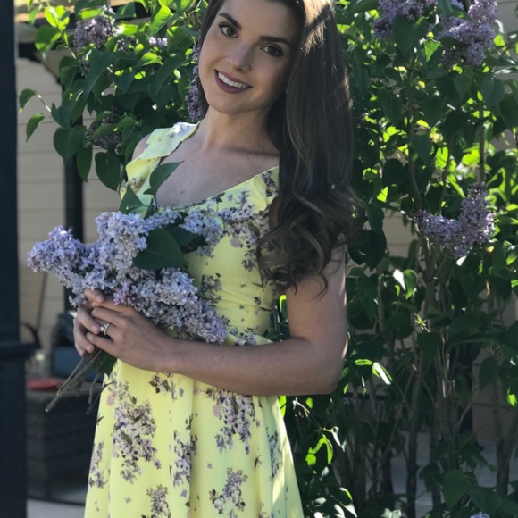 Yellow Lilac Sundress - Picture 8 of 8